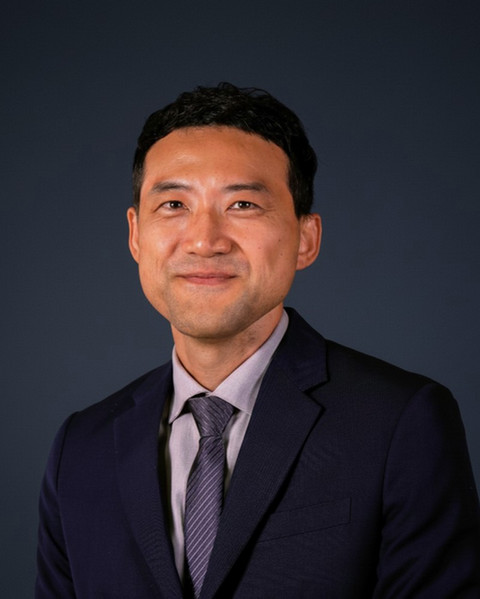 Dr Yao, Chun-Wei